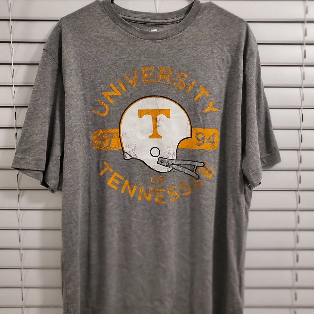 BRAND NEW Tennessee Volunteers T-Shirt